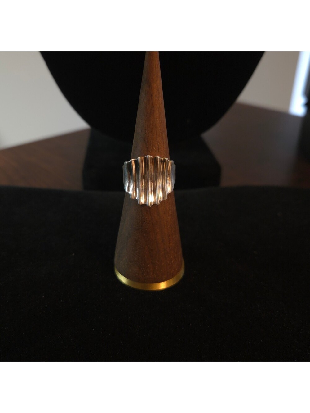 Vintage Size 7 Sterling Silver Ribbed Fluted Edge Ring